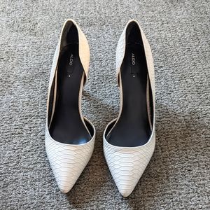 Aldo cream textured pumps